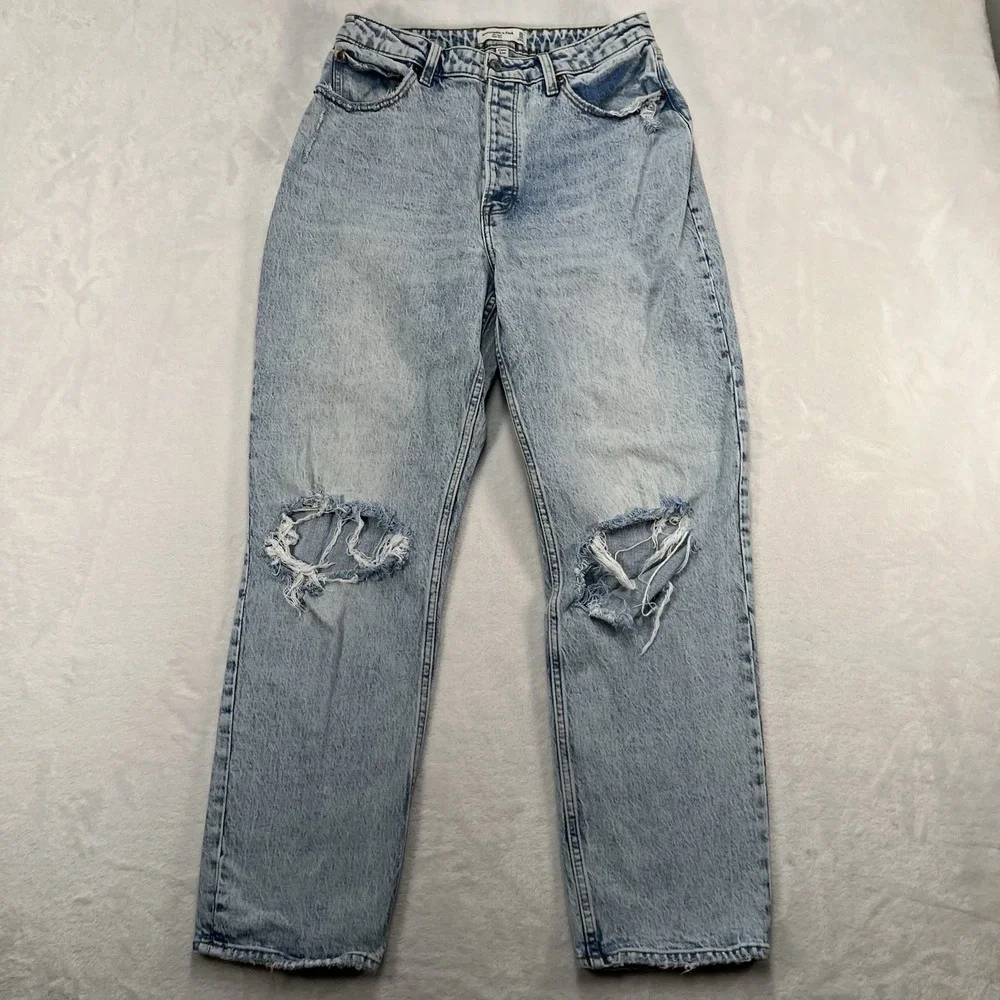 Abercrombie & Fitch Curve Love Dad High Rise Jeans Womens 30 Light Wash Distress
